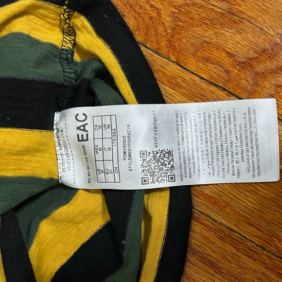 Guess Striped logo tee, men’s M - Picture 6 of 9